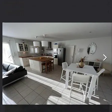 Holiday home Maison Confort *